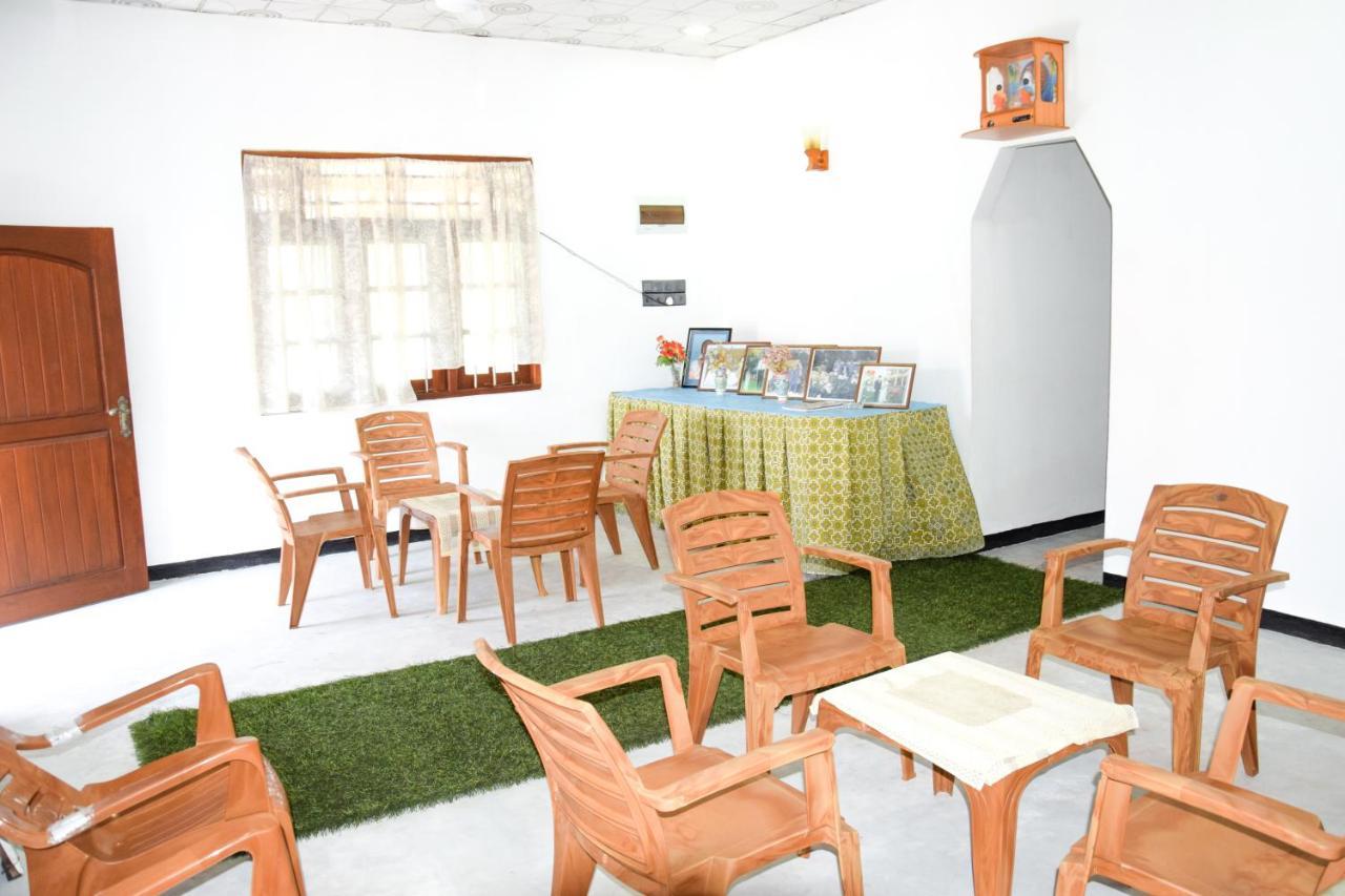 Tharaka Homestay Weligama Eksteriør billede